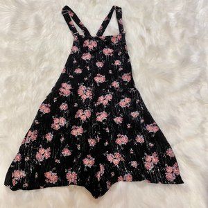 Floral Lightweight Overall Shorts / Romper